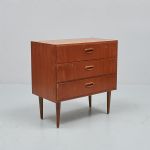 1164 2116 CHEST OF DRAWERS